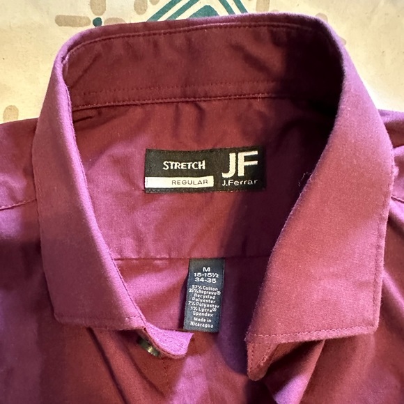 ❌SOLD❌ MENS BURGUNDY DRESS SHIRT - Picture 3 of 4
